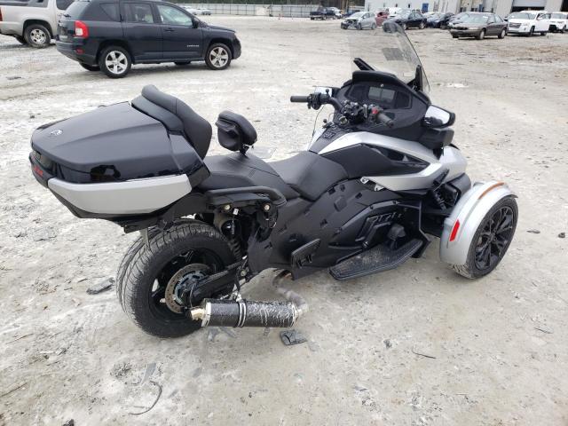 2022 CAN-AM SPYDER ROA - 2BXNBDD29NV004216