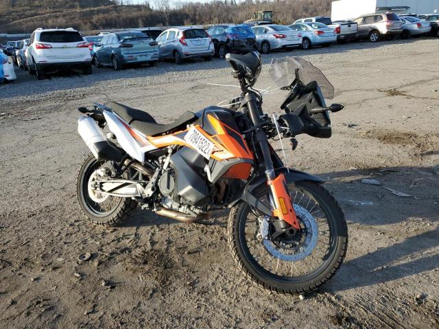 Salvage cars for sale from Copart West Mifflin, PA: 2019 KTM 790 Advent