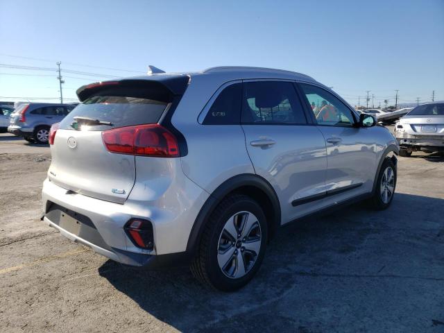 KNDCB3LC5L5365604 KIA NIRO LX
