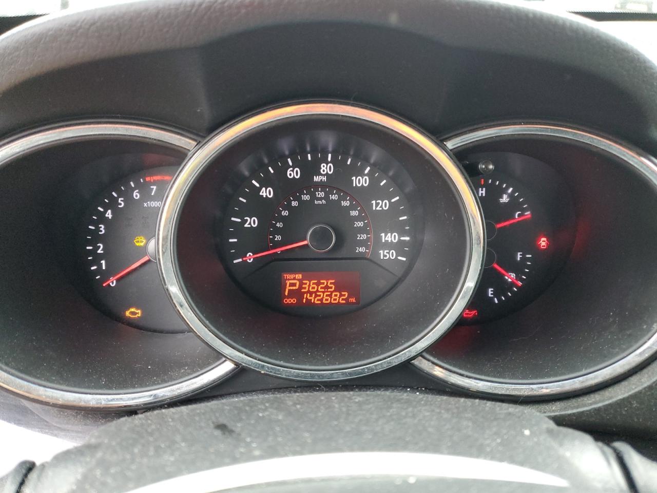 5XYKTDA26CG249893 2012 Kia Sorento Base