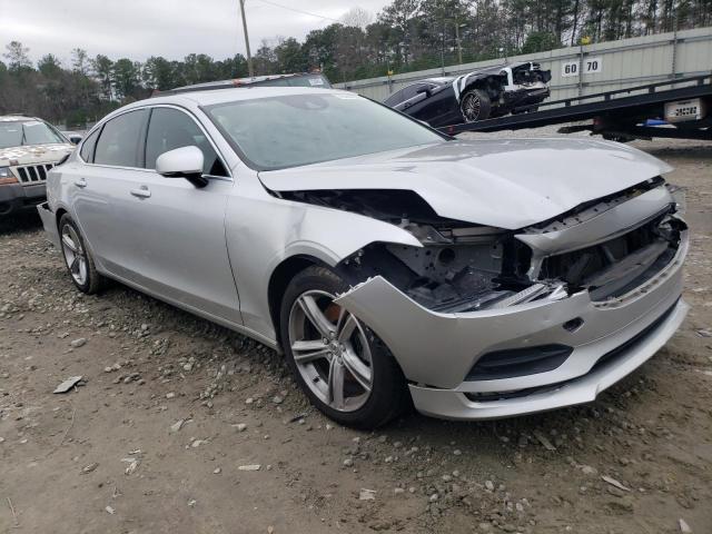 LVY982AK7JP035812 Volvo S90 T5 Momentum