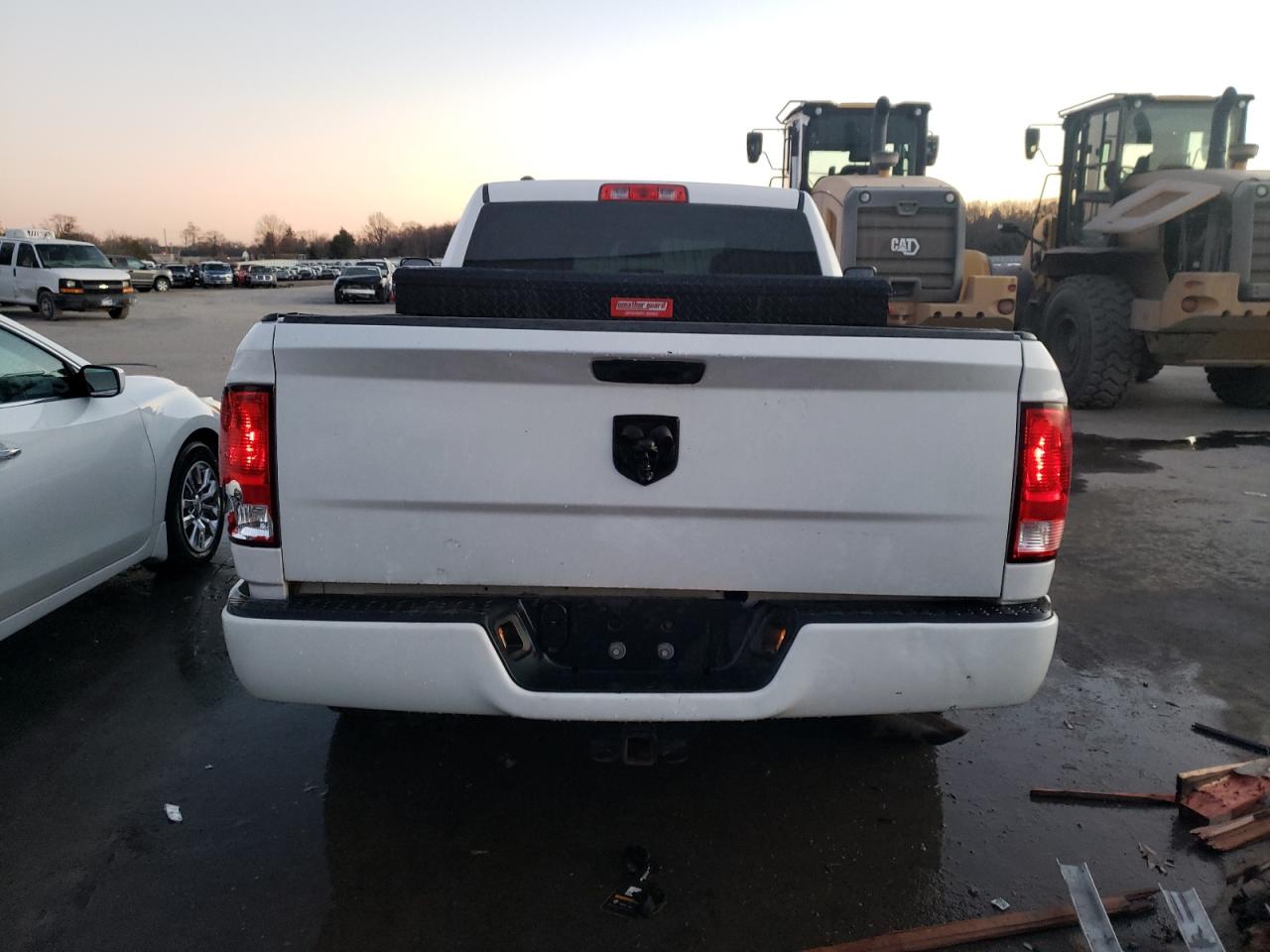 1C6RR7FT8JS281405 2018 Ram 1500 St