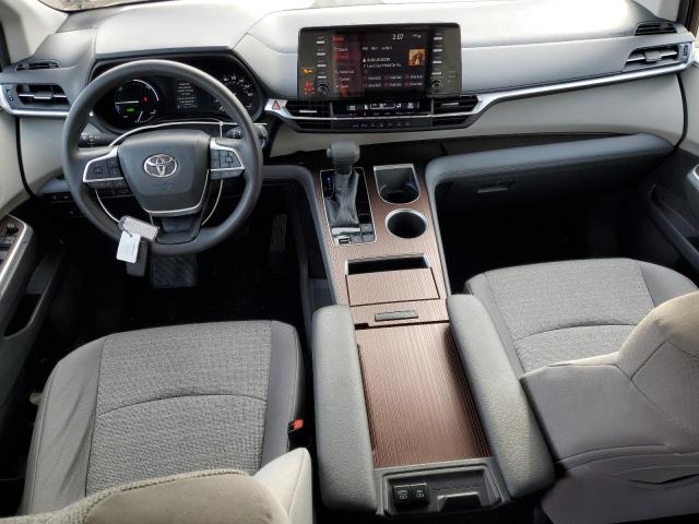 2021 TOYOTA SIENNA LE - 5TDKRKEC2MS043142