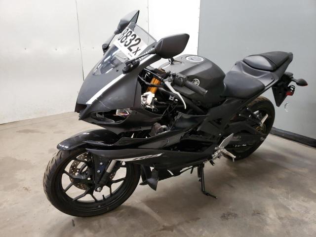 2019 YAMAHA YZFR3 A MH3RH18Y6KK001596
