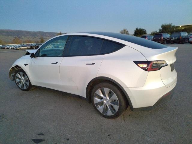 7SAYGDEE2NF329918 Tesla Model Y