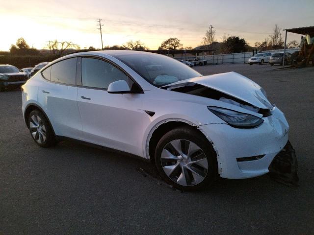 7SAYGDEE2NF329918 Tesla Model Y