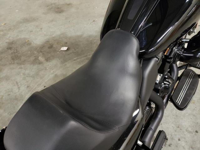 2022 HARLEY-DAVIDSON FLTRXST 1HD1ACL17NB618689