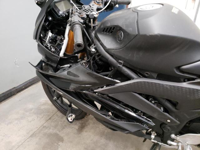 2019 YAMAHA YZFR3 A MH3RH18Y6KK001596