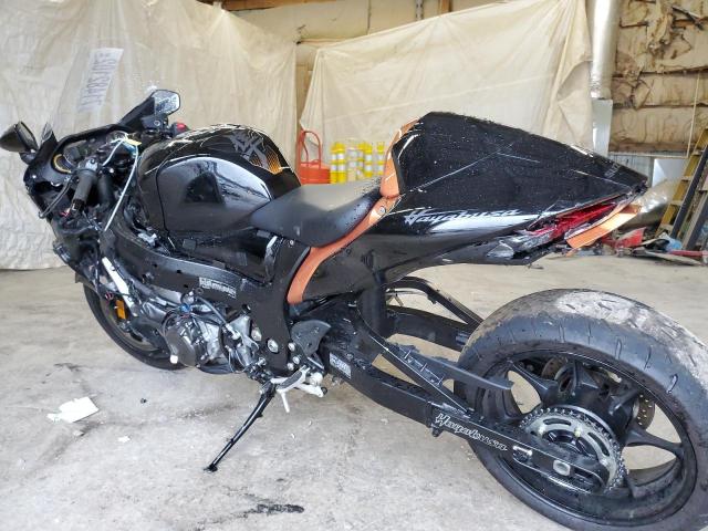 2022 SUZUKI GSX1300 RR - JS1EJ11B1N7101825