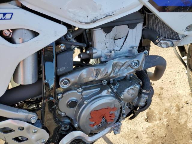 2022 SUZUKI DR-Z400 SM - JS1SK44A1N7102607