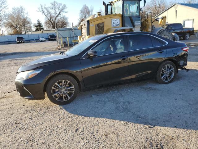 Salvage cars for sale from Copart Wichita, KS: 2015 Toyota Camry LE