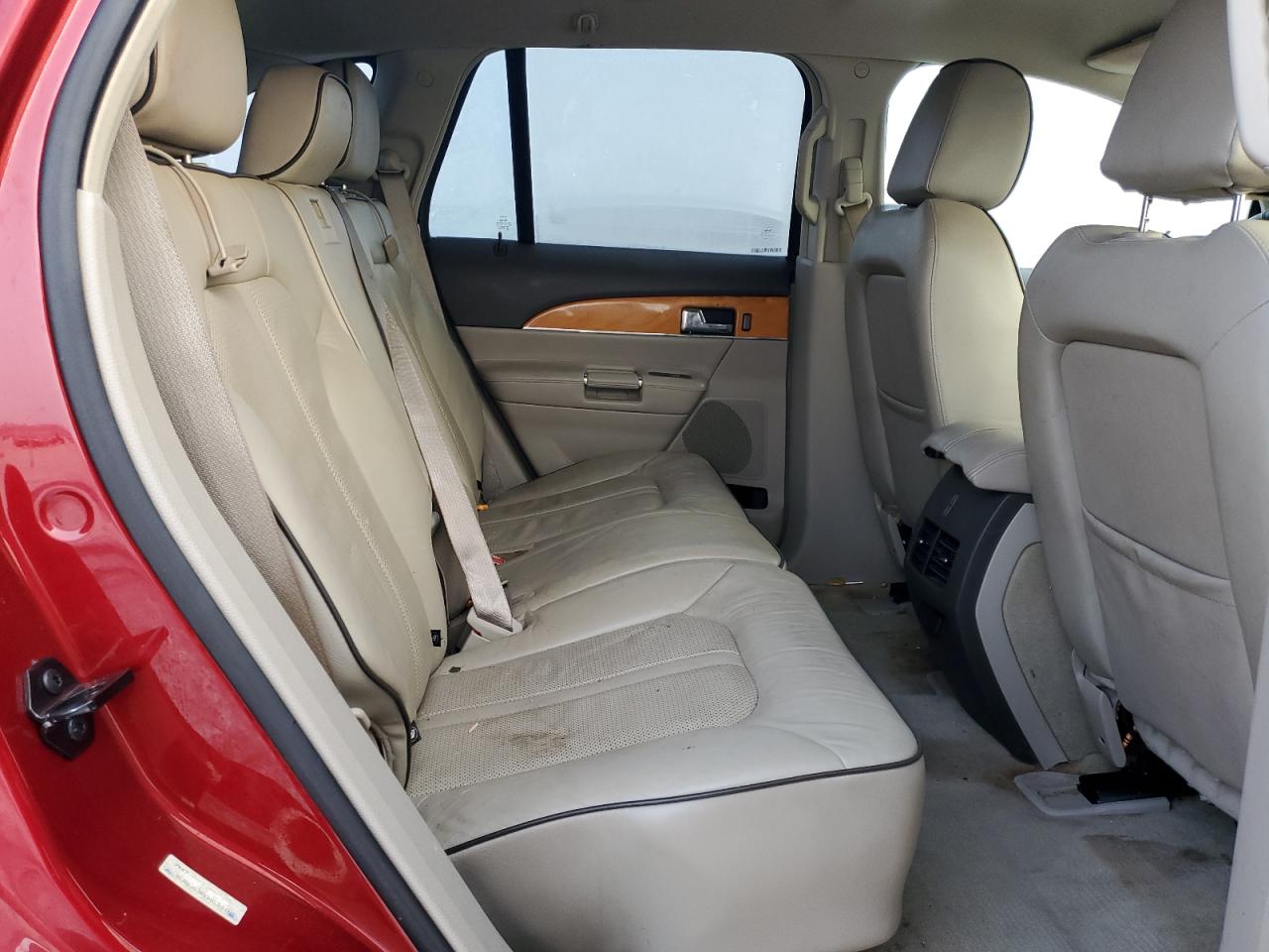 2013 Lincoln MKX - Image 11