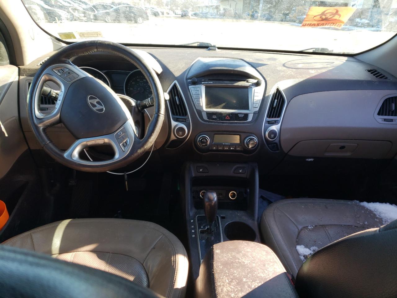 2012 Hyundai Tucson - Image 8