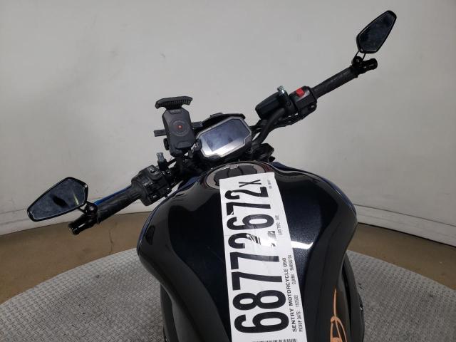 2022 KAWASAKI ZR900 - JKAZR2F15NA040191