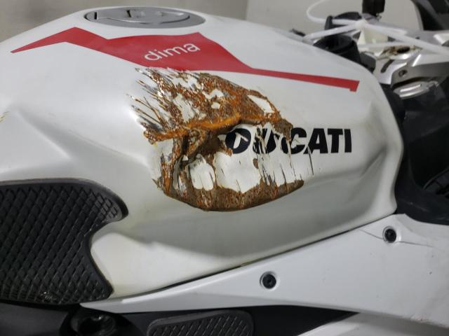 2022 DUCATI PANIGALE V ZDMHAATW0NB006578