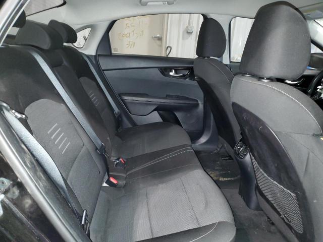 3KPF54AD7KE101583 KIA FORTE EX