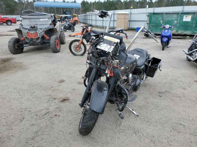 2011 HARLEY-DAVIDSON FLTRX - 1HD1KHM14BB637480