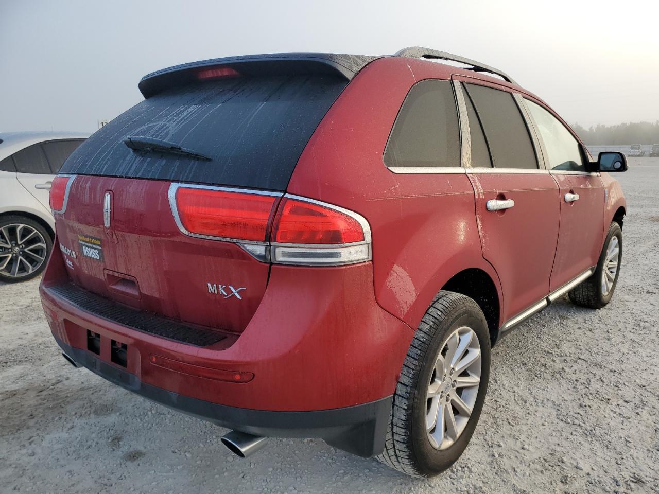 2013 Lincoln MKX - Image 3
