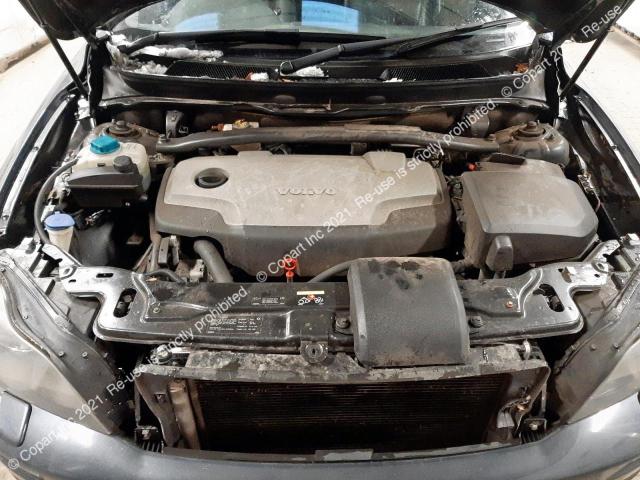 YV1CZ7146B1569672 Volvo Xc90 Se Aw