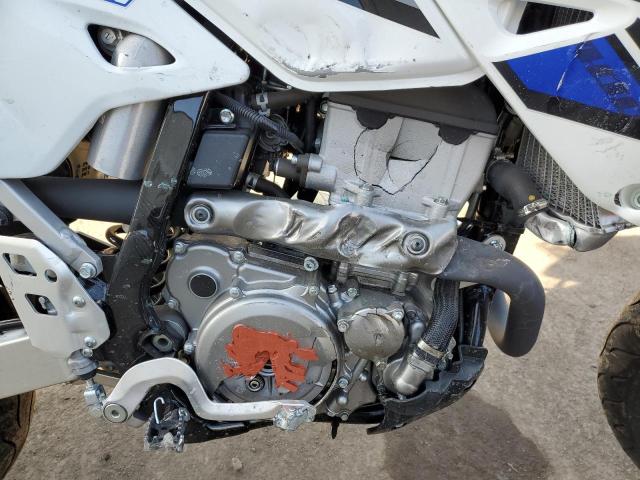 2022 SUZUKI DR-Z400 SM - JS1SK44A1N7102607