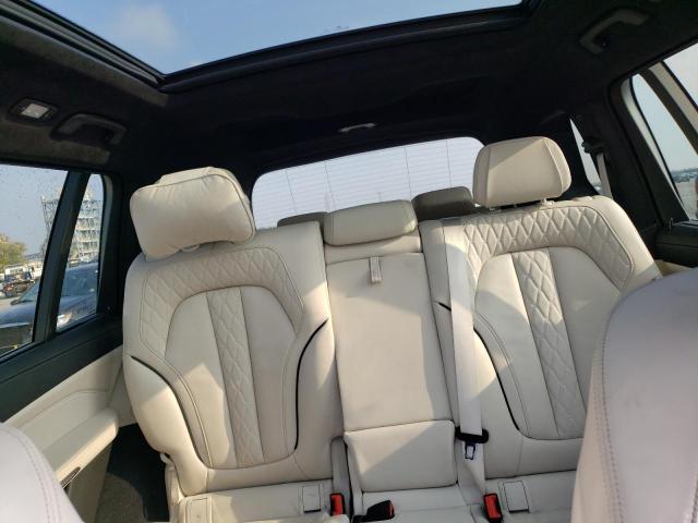 2019 BMW X7 - 5UXCW2C52KL083767