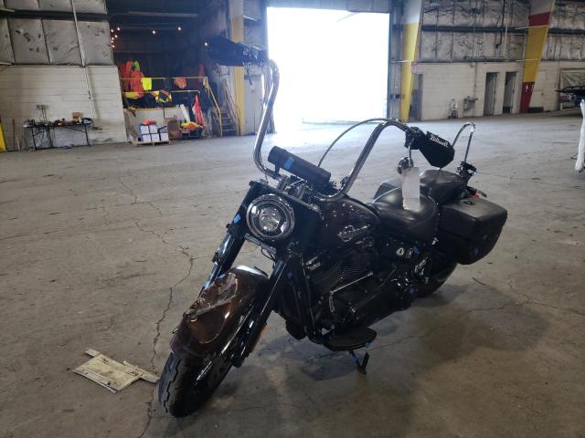 2019 HARLEY-DAVIDSON FLHC 1HD1YAJ21KB056778
