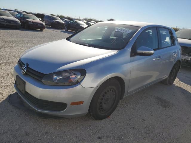 2014 Volkswagen Golf 