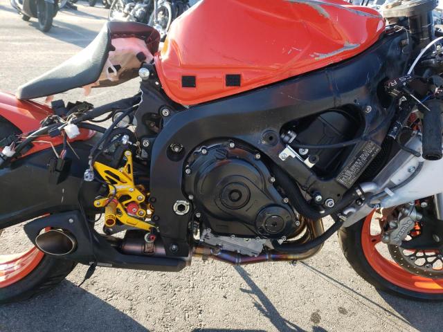 2022 SUZUKI GSX-R600 - JS1GN7FA6N7100329