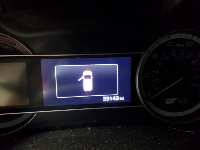 KNDCC3LC9J5124493 KIA NIRO EX