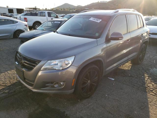 Salvage cars for sale from Copart Colton, CA: 2010 Volkswagen Tiguan S
