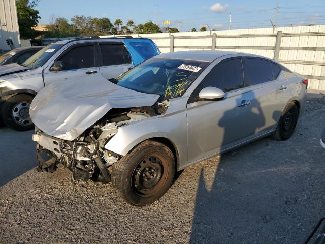 Vehiculos salvage en venta de Copart Miami, FL: 2020 Nissan Altima S