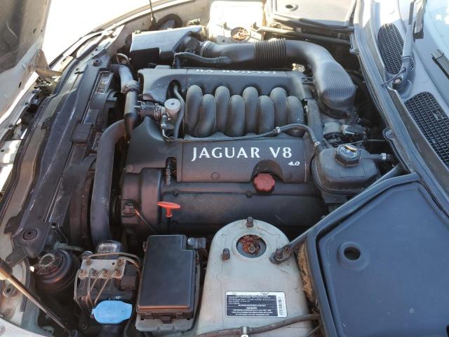 SAJGX2049XC039799 Jaguar XK8