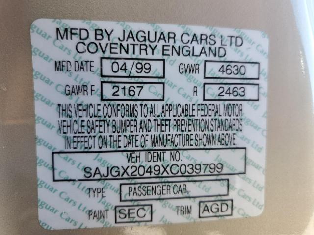 SAJGX2049XC039799 Jaguar XK8
