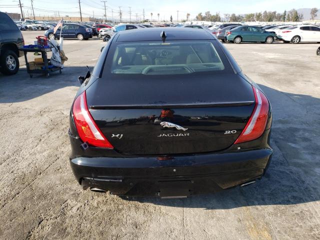 2017 JAGUAR XJ SAJWA1C77H8W04035