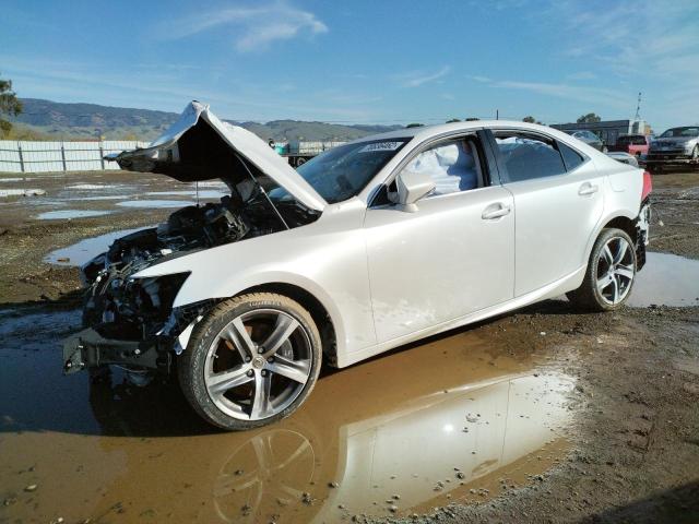 LEXUS IS 200T