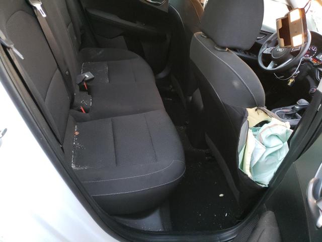 3KPF24AD6ME409078 KIA FORTE FE