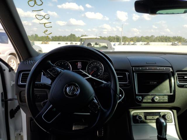 2017 VOLKSWAGEN TOUAREG WO WVGRF7BP9HD001687
