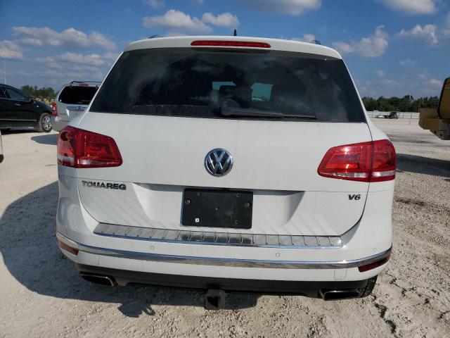 2017 VOLKSWAGEN TOUAREG WO WVGRF7BP9HD001687