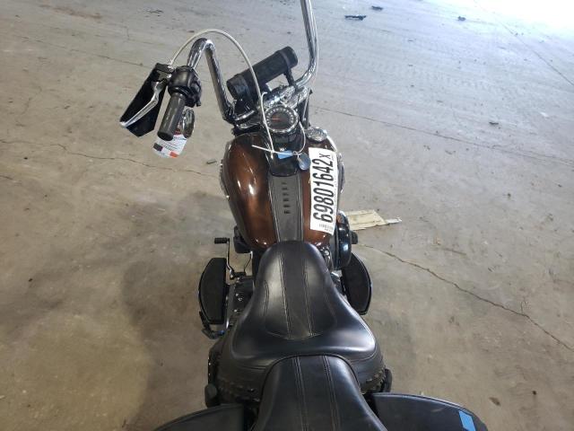 2019 HARLEY-DAVIDSON FLHC 1HD1YAJ21KB056778