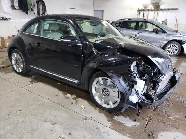 2019 VOLKSWAGEN BEETLE SE 3VWJD7AT8KM716944