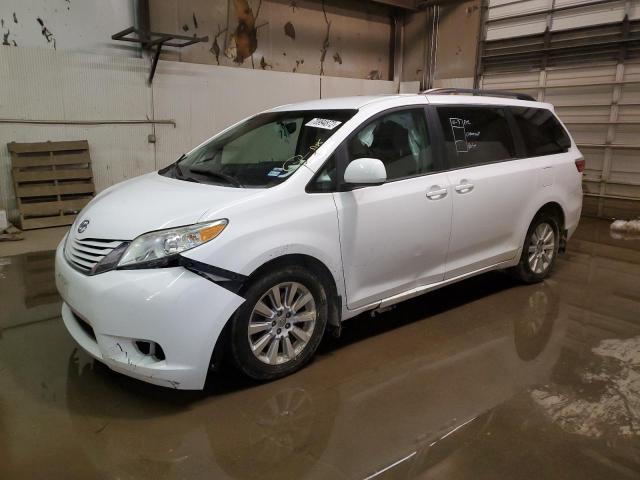 2015 Toyota Sienna LE