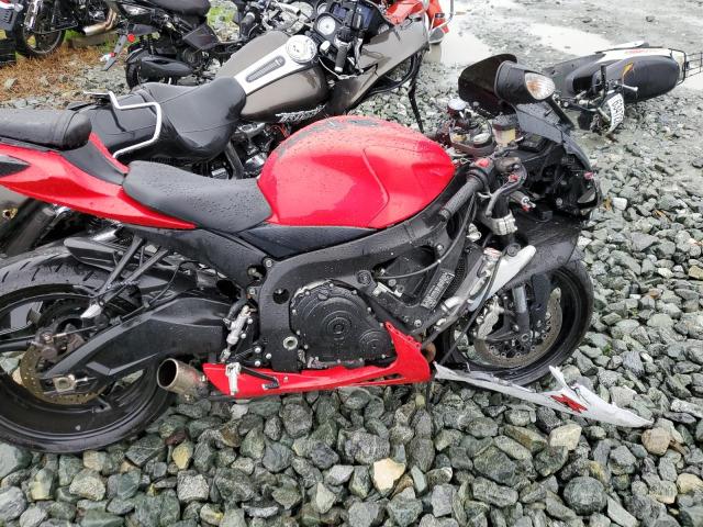 2013 SUZUKI GSX-R600 - JS1GN7FAXD2102404