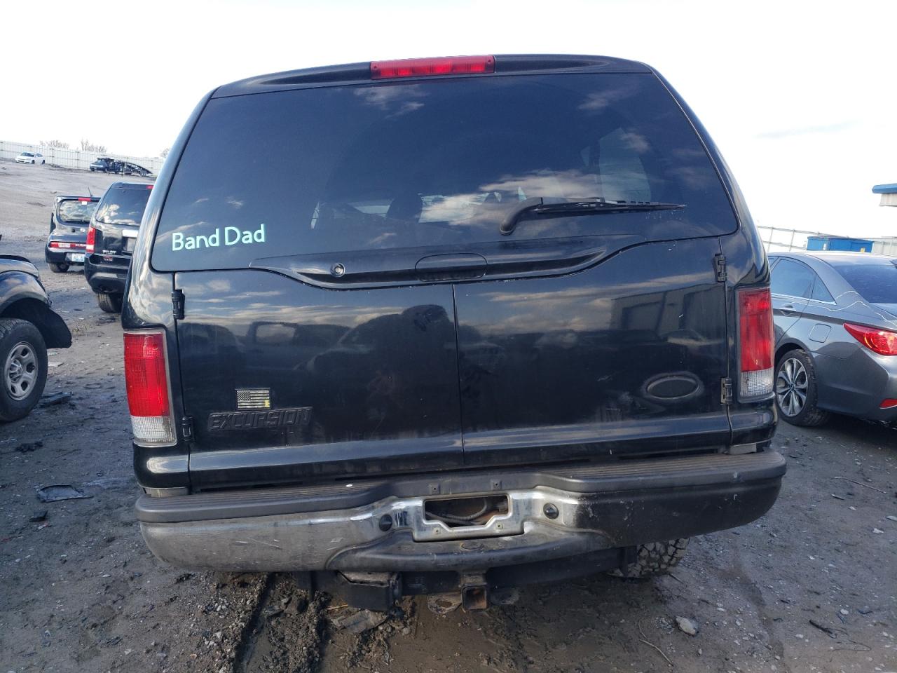 2003 Ford Excursion - Image 6