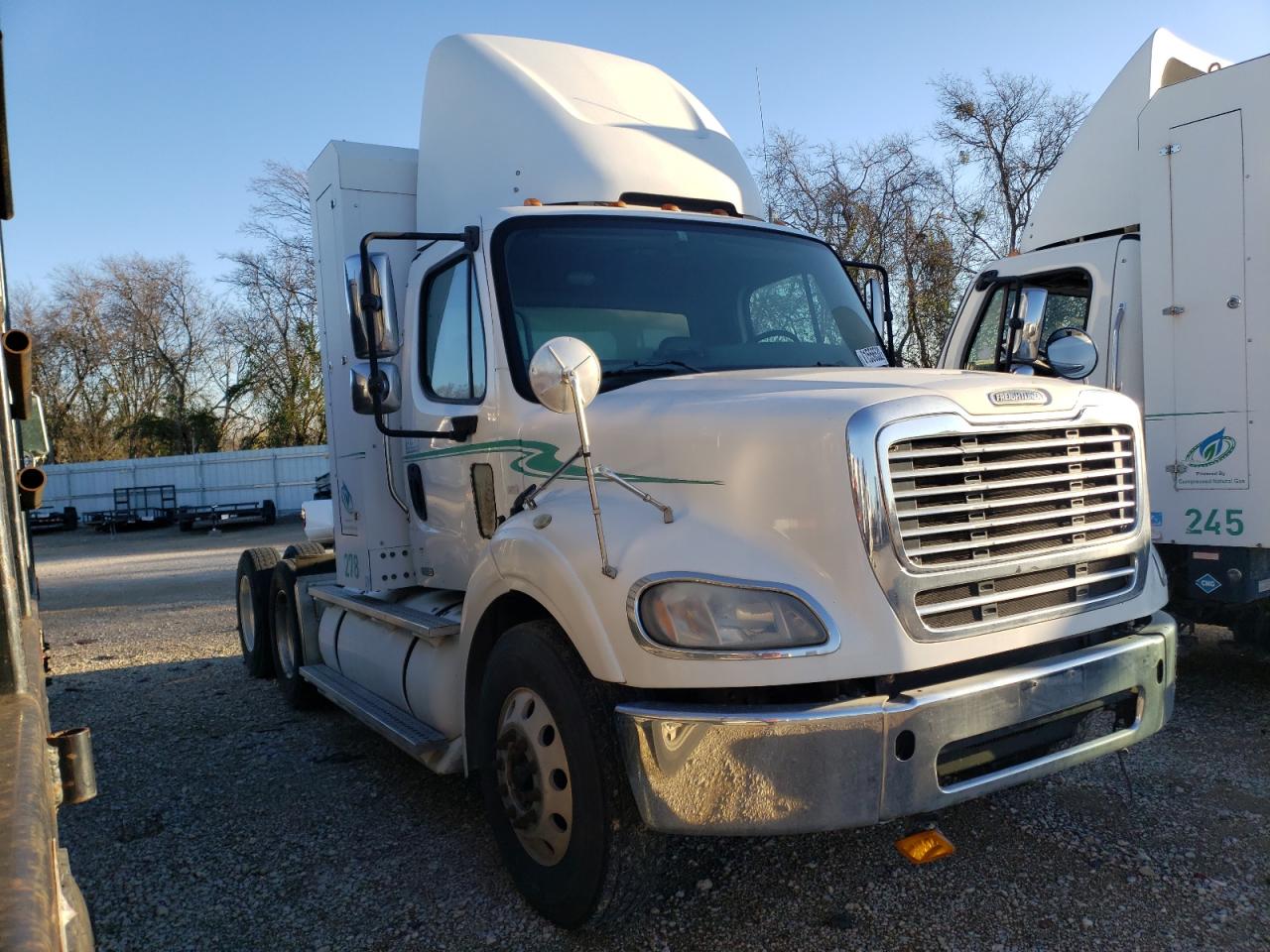 freightliner m2 112