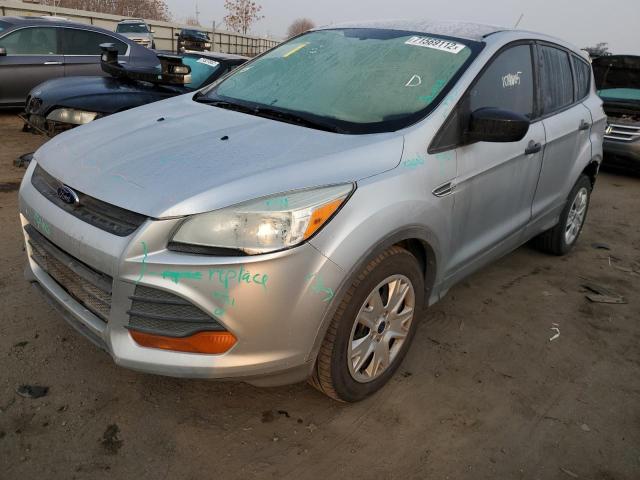 Salvage cars for sale from Copart Bakersfield, CA: 2014 Ford Escape S