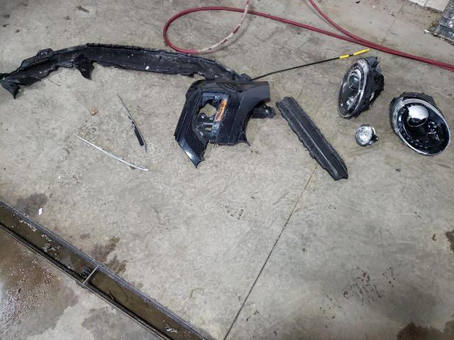 2019 VOLKSWAGEN BEETLE SE 3VWJD7AT8KM716944