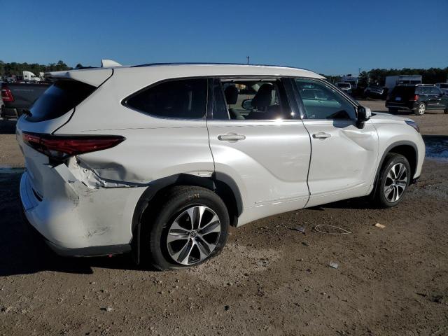 VIN 5TDHZRBHXLS000587 2020 Toyota Highlander, Xle no.3