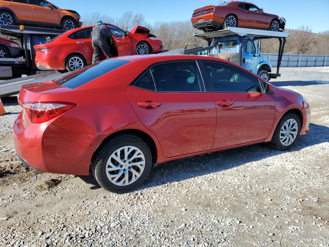 5YFBURHEXKP859882 TOYOTA COROLLA 2019