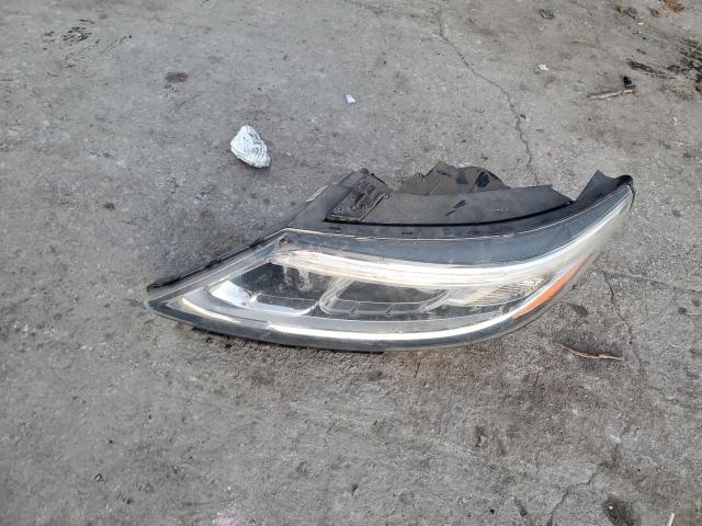 5XYKT3A69EG426503 KIA SORENTO LX