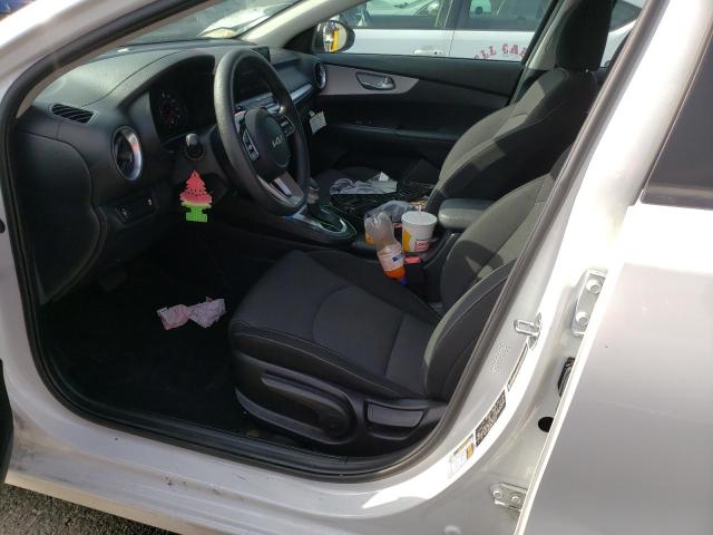 3KPF24AD9NE440049 KIA FORTE FE